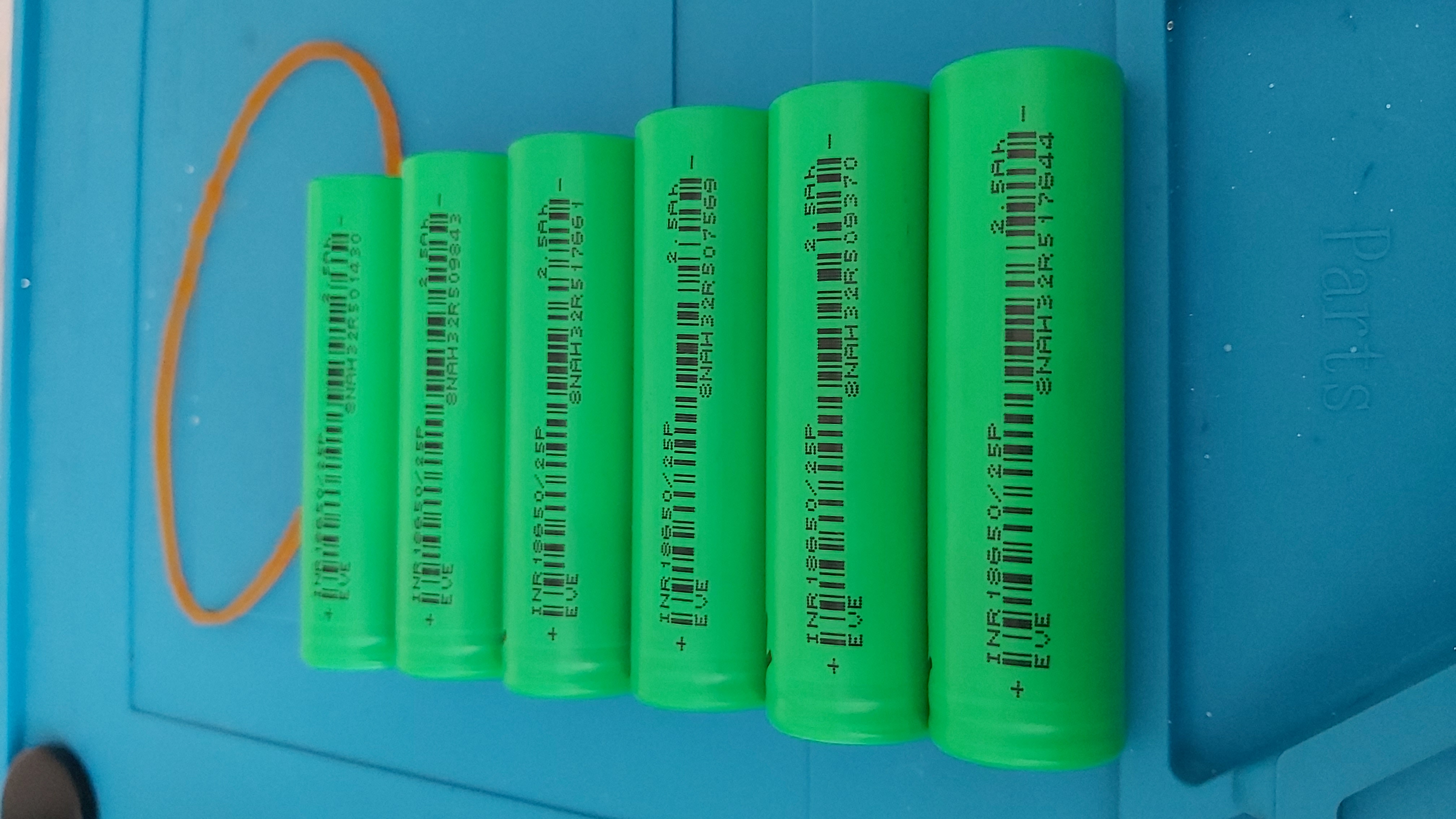 6 Adet EVE 25P 18650 Li-ion Şarjlı Pil