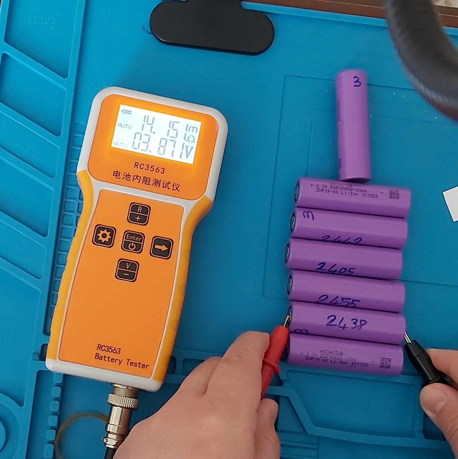 7 Adet 18650 Li-ion Şarjlı Pil (Yenilenmiş)