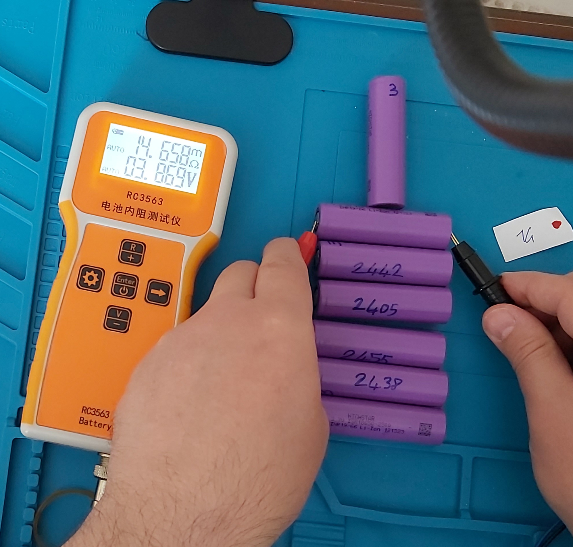 7 Adet 18650 Li-ion Şarjlı Pil (Yenilenmiş)